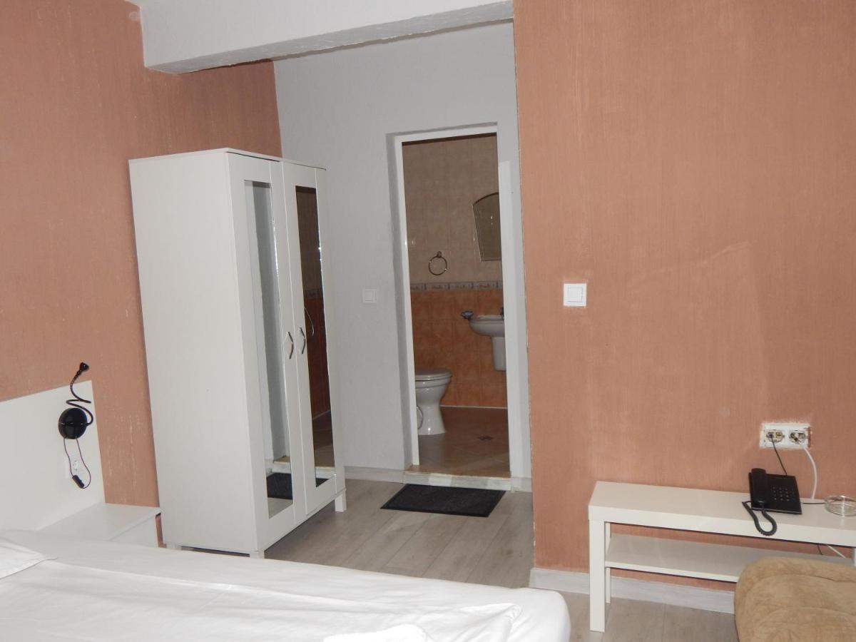 Rio Family Hotel 블라고에프그라드 외부 사진