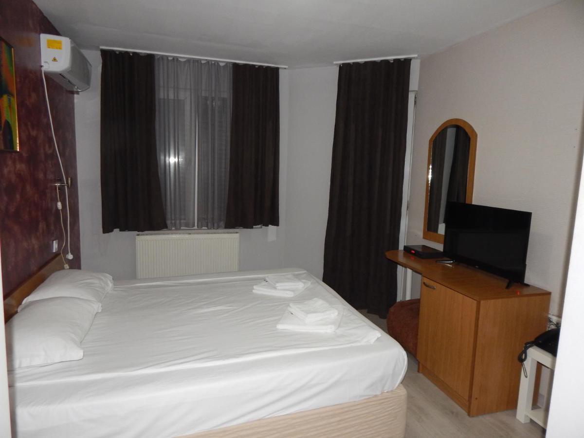 Rio Family Hotel 블라고에프그라드 외부 사진