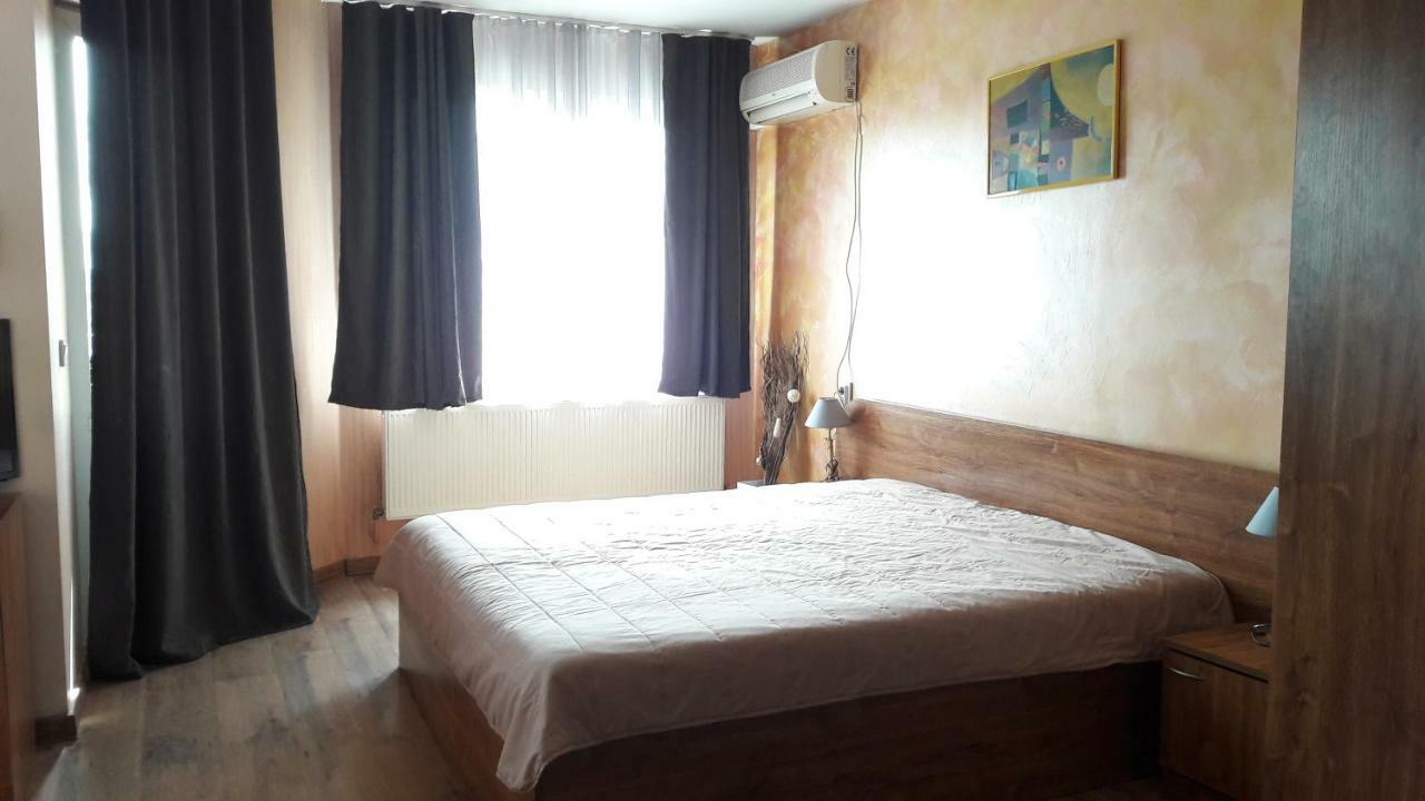 Rio Family Hotel 블라고에프그라드 외부 사진